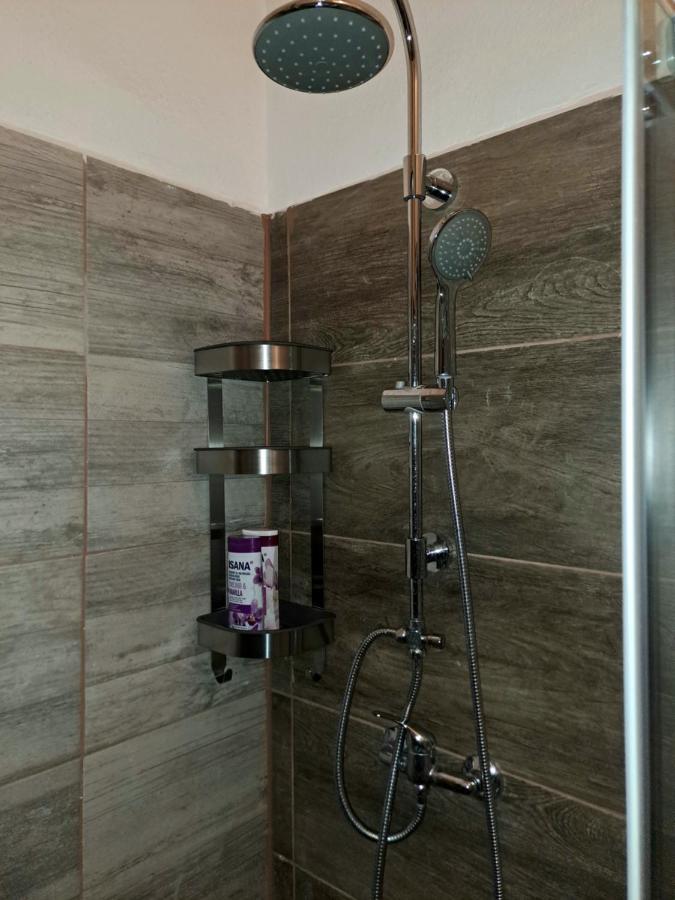 Emerald Apartment Budapest Esterno foto