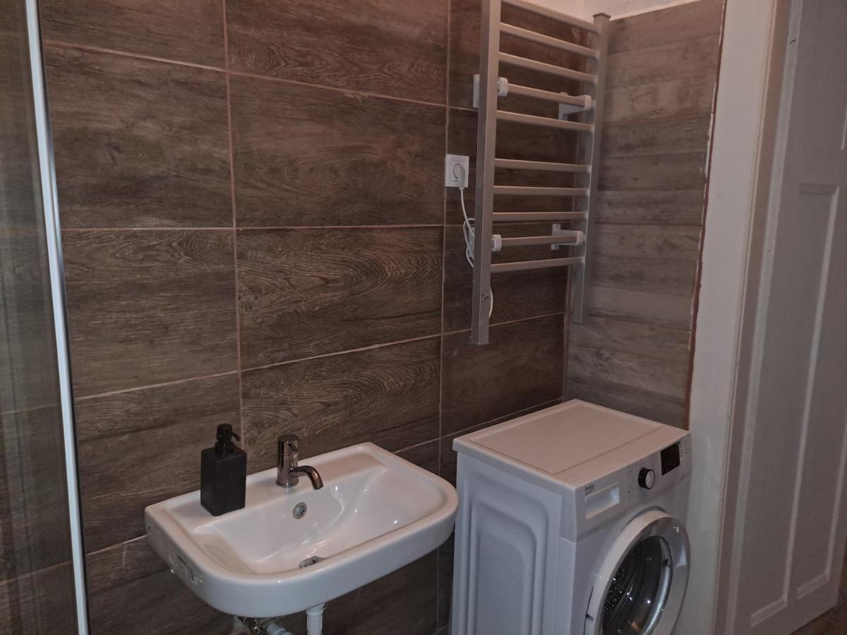 Emerald Apartment Budapest Esterno foto